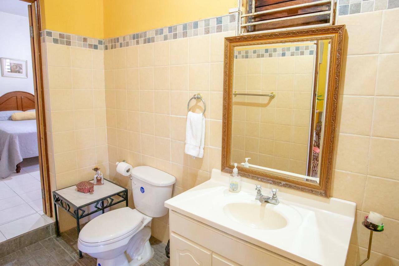 2 Bedroom On Private Estate Kingston Kültér fotó