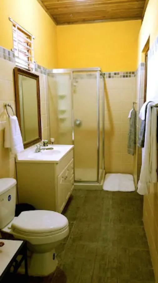 2 Bedroom On Private Estate Kingston Kültér fotó