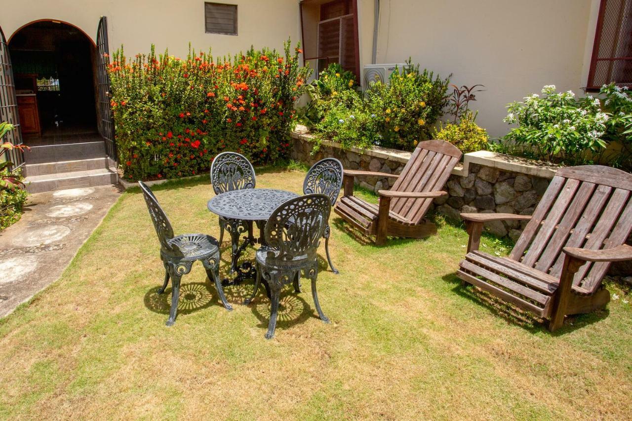 2 Bedroom On Private Estate Kingston Kültér fotó